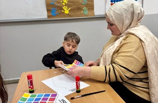 Minik Eller Renkli Dokunuşlarla Sanatla Buluştu